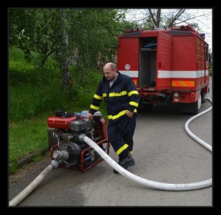 Společné cvičení hasičů